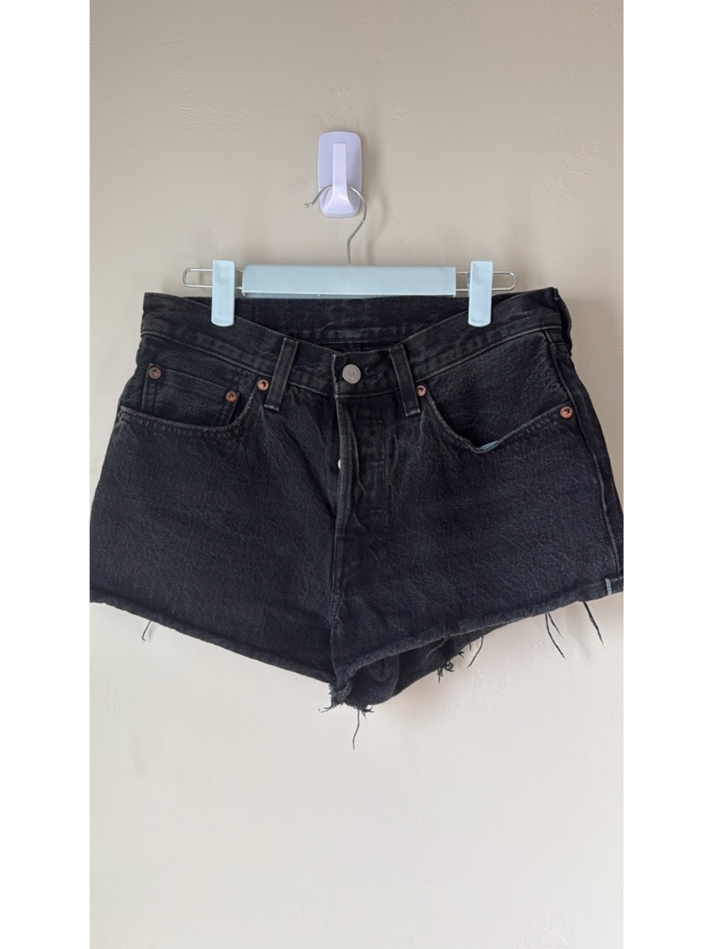 Levi’s 502 Cutoff Shorts